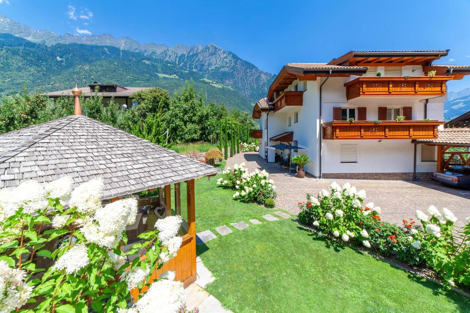 Appartementhaus Tratter ลากุนโด ภายนอก รูปภาพ
