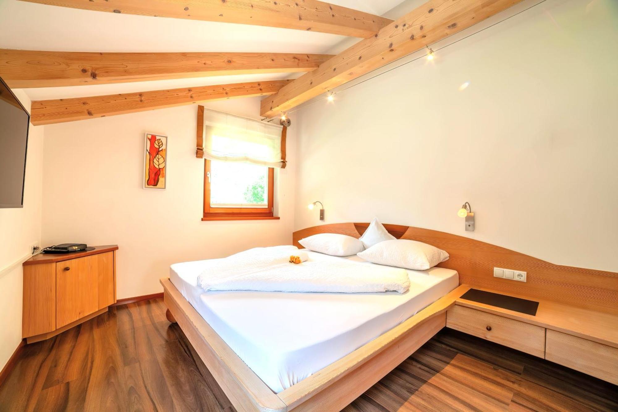Appartementhaus Tratter ลากุนโด ภายนอก รูปภาพ