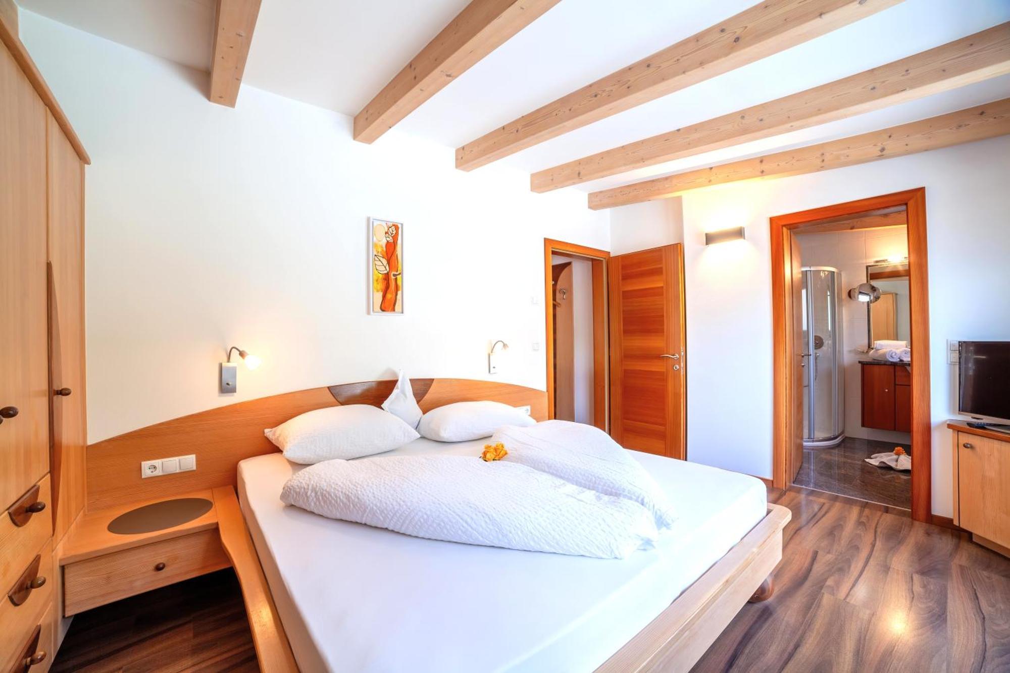 Appartementhaus Tratter ลากุนโด ภายนอก รูปภาพ