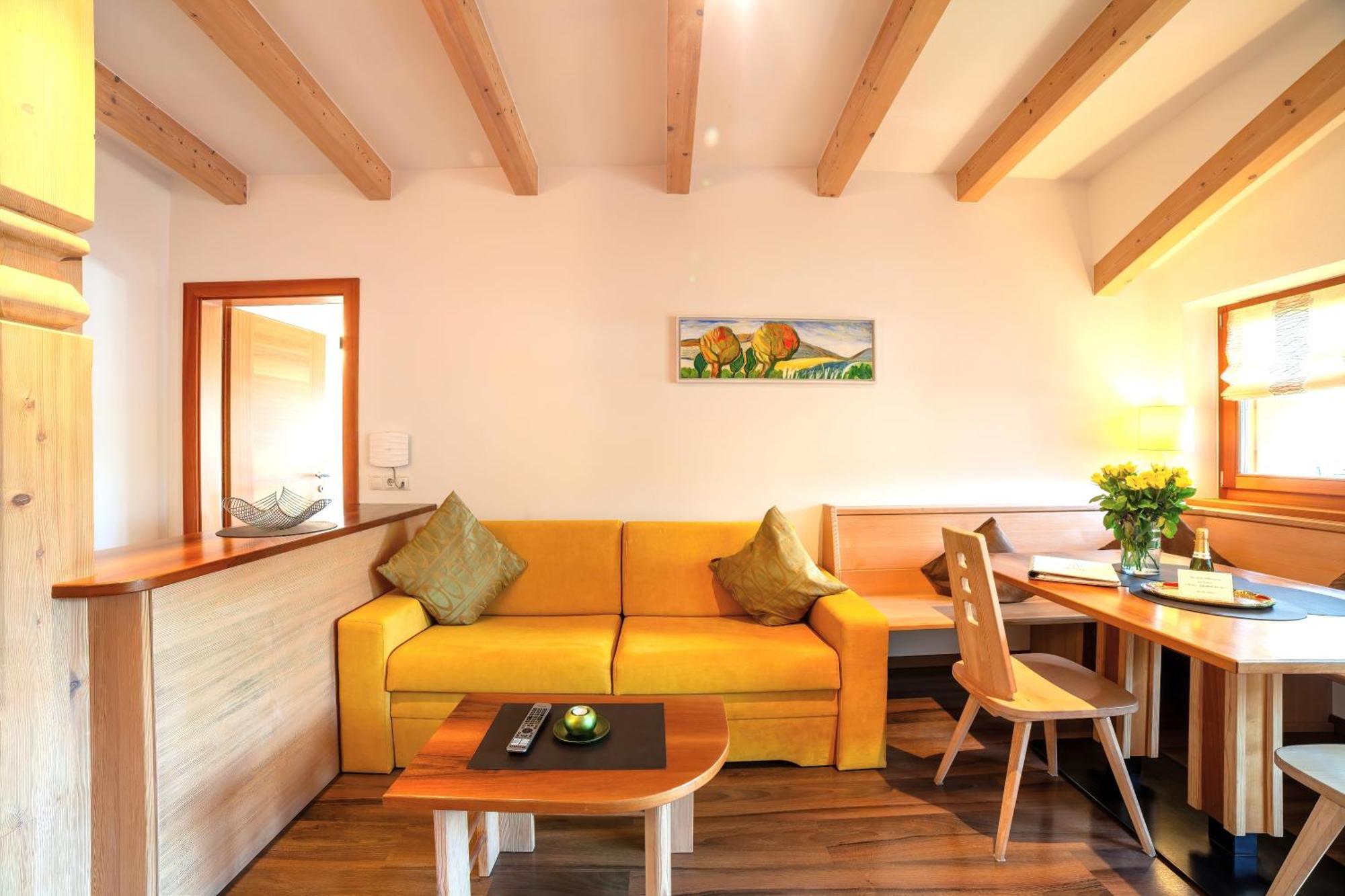 Appartementhaus Tratter ลากุนโด ภายนอก รูปภาพ